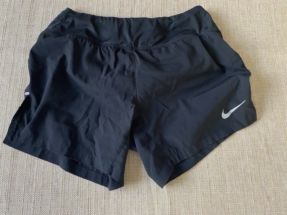 NIKE WOMEN’S DRI-FIT ECLIPSE RUNNING & TRAINING SHORTS – BLACK – SIZE XS/TP